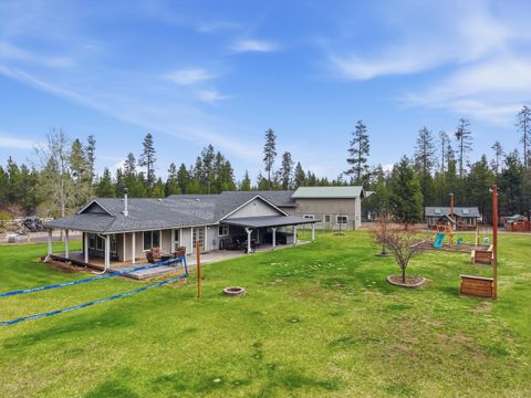 Tiny photo for 15965 Parkway Drive, La Pine, OR 97739 (MLS # 220221135)