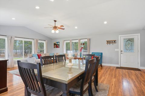 Tiny photo for 15965 Parkway Drive, La Pine, OR 97739 (MLS # 220221135)