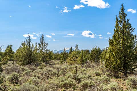 Tiny photo for 0 SW Waterhole Place #Lot 5, Terrebonne, OR 97760 (MLS # 220227308)