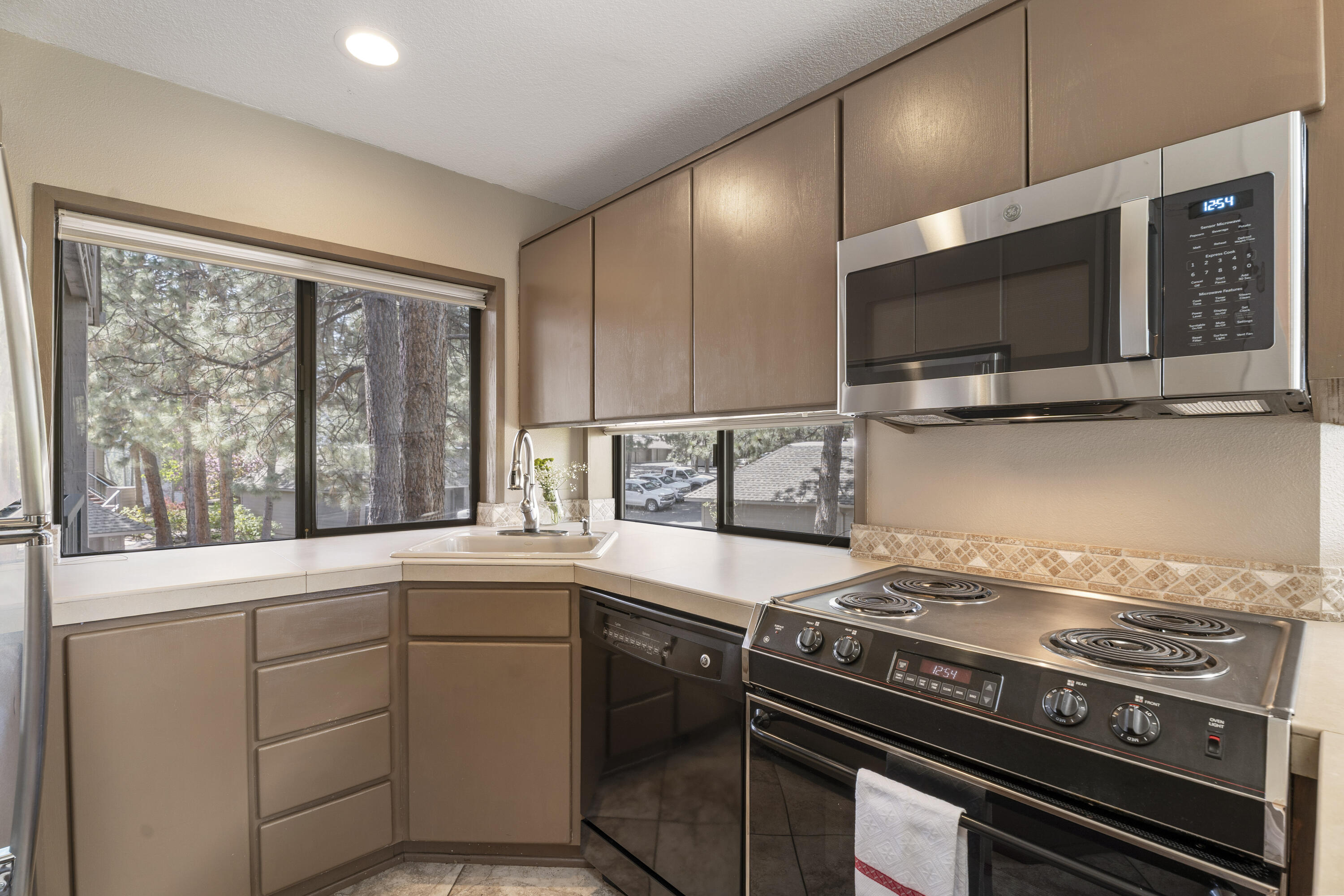 Mt Bachelor Village - Residential