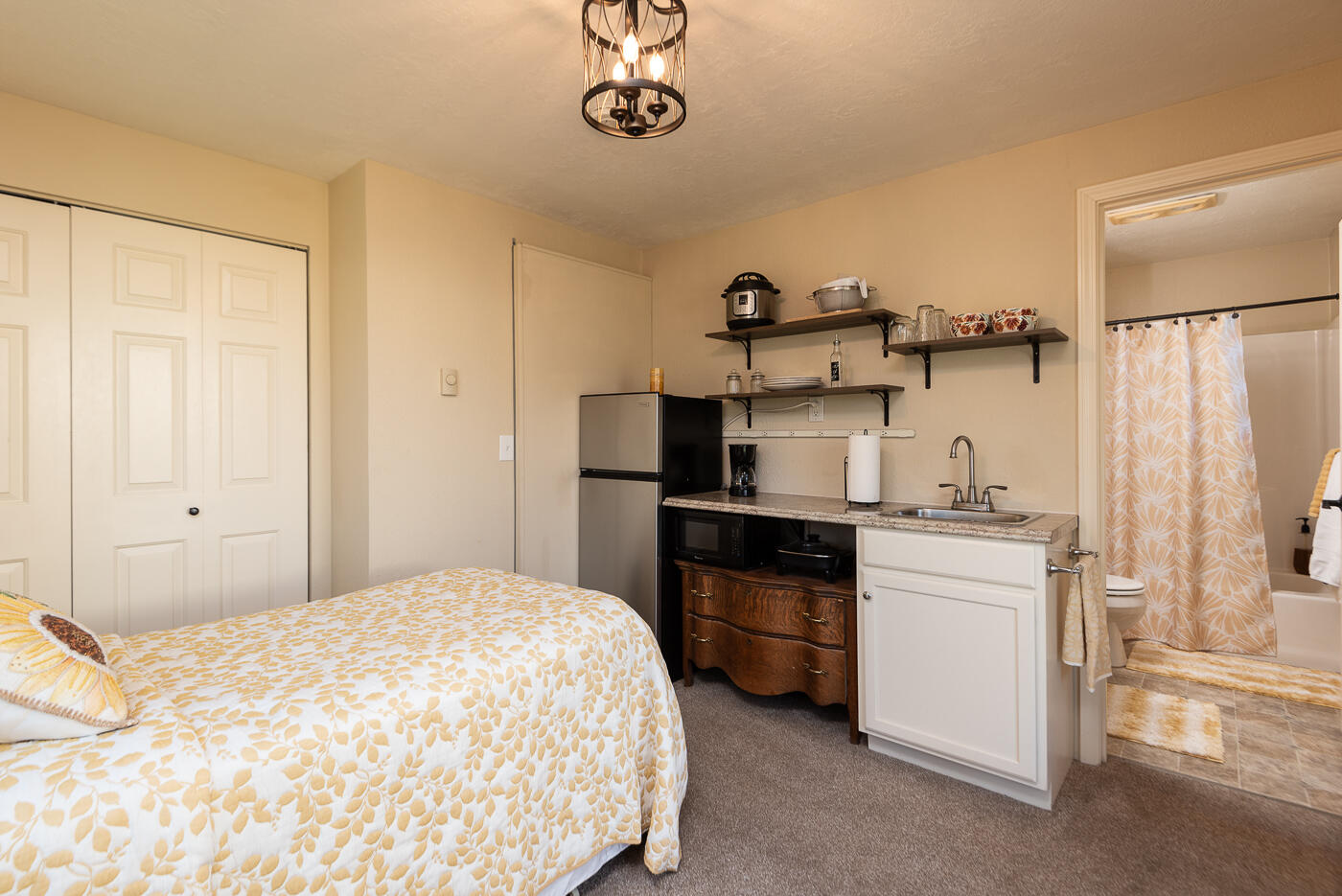 Black Hawk - Residential