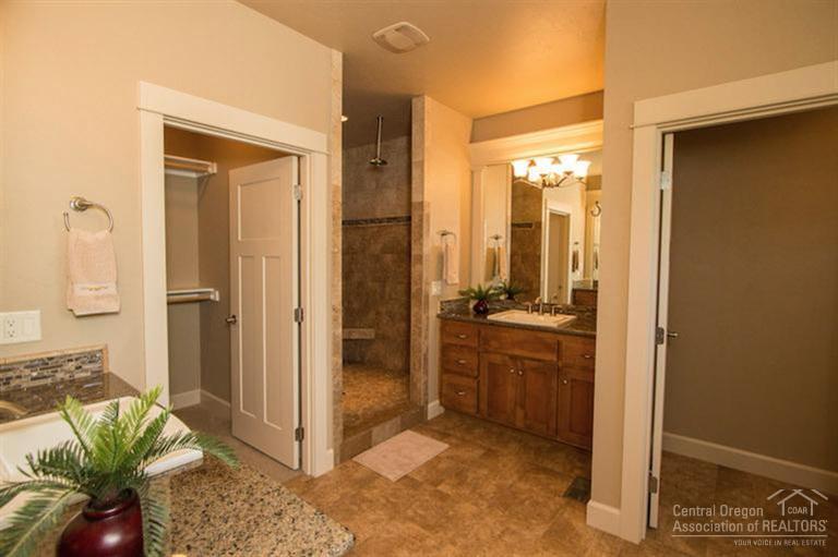 Renaissance@Shevlin - Residential