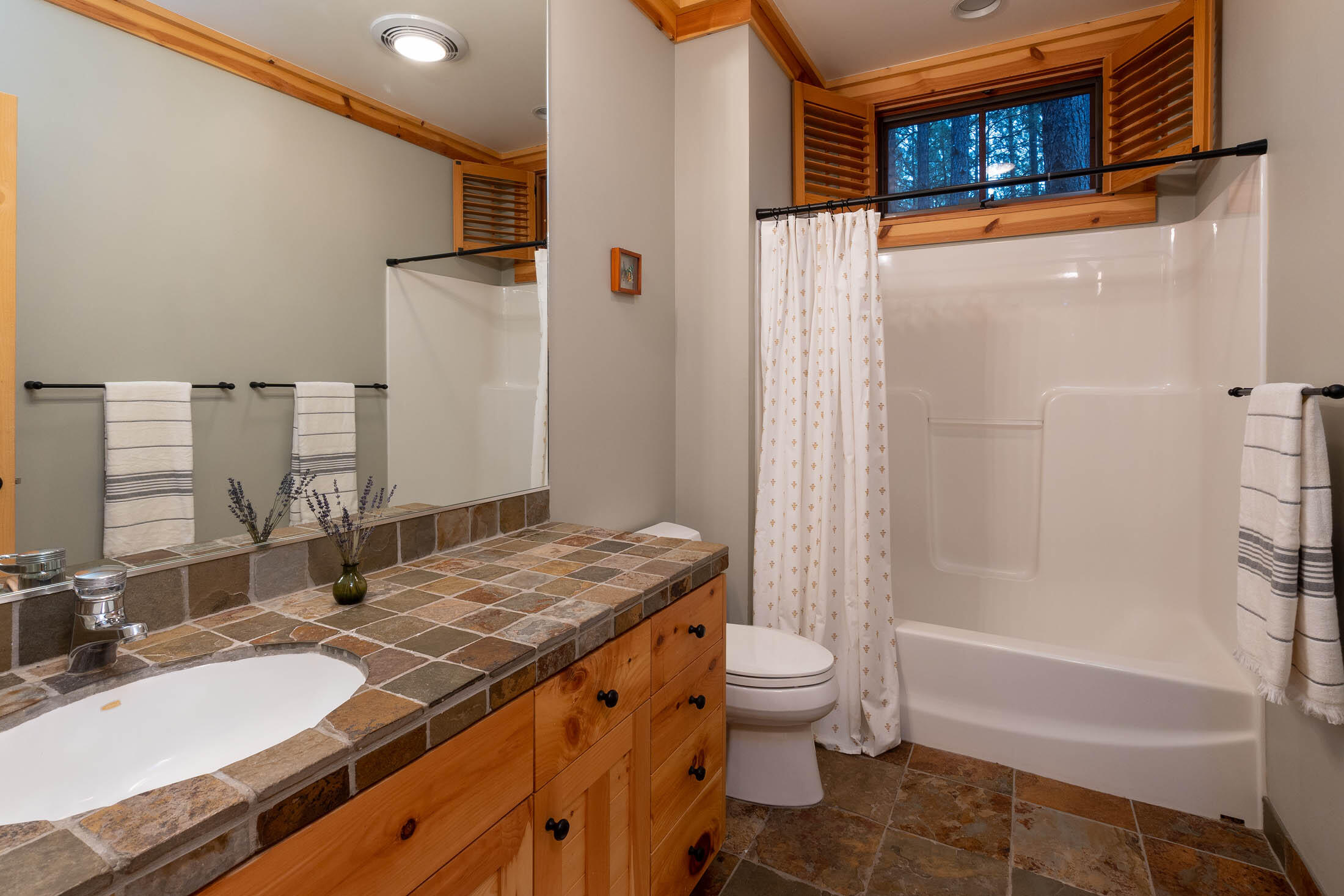 Broken Top - Residential