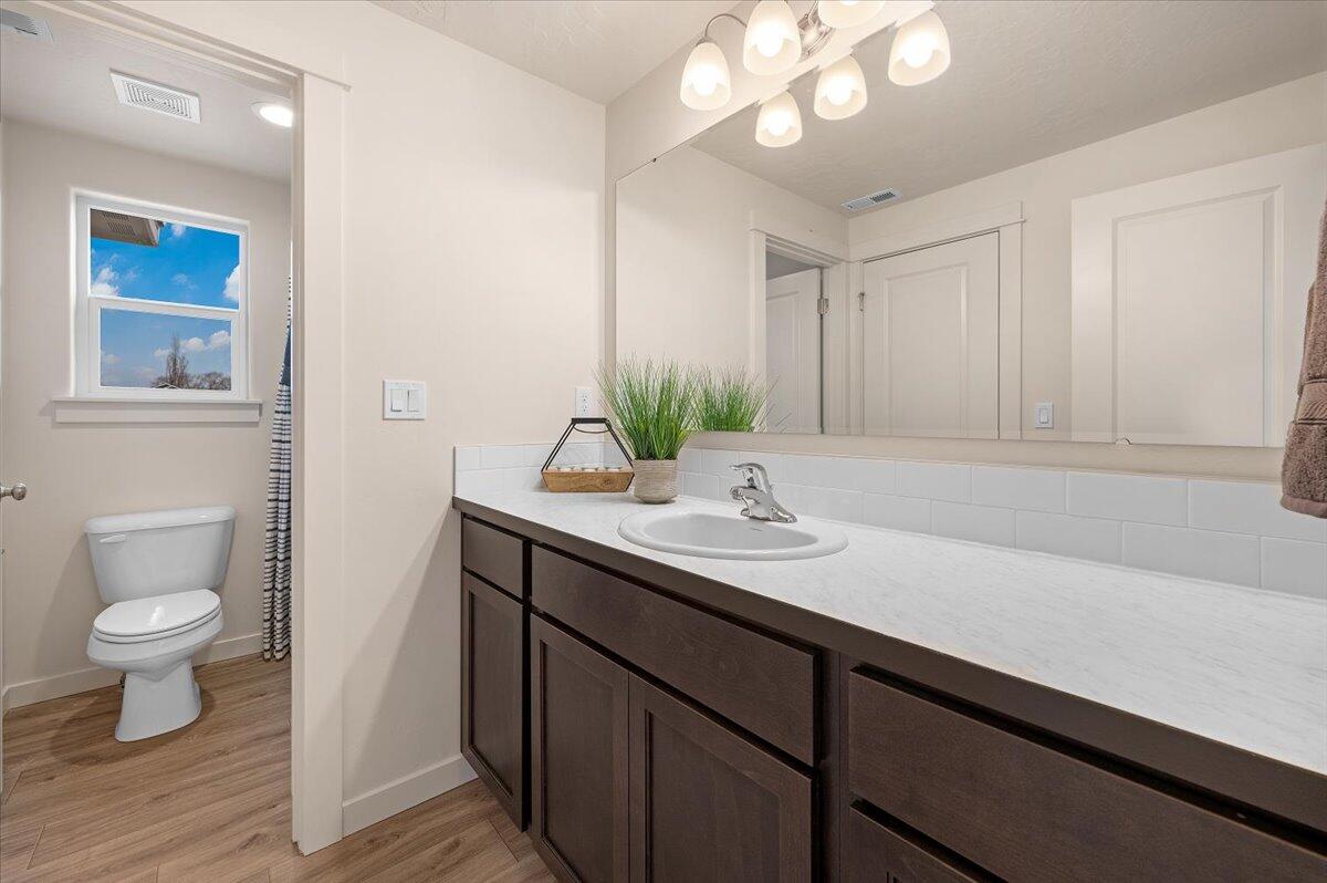 3643 NW 8th Street 23