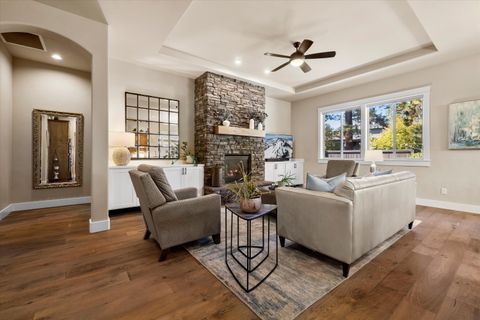 Tiny photo for 60208 Rolled Rock Way, Bend, OR 97702 (MLS # 220211243)