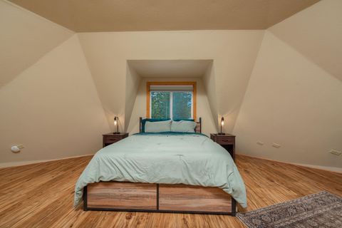 Tiny photo for 52710 Santa Barbara Drive, La Pine, OR 97739 (MLS # 220211630)