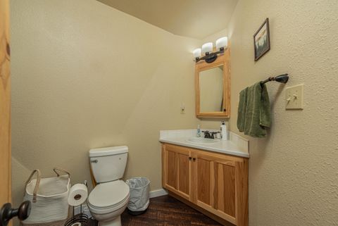 Tiny photo for 52710 Santa Barbara Drive, La Pine, OR 97739 (MLS # 220211630)