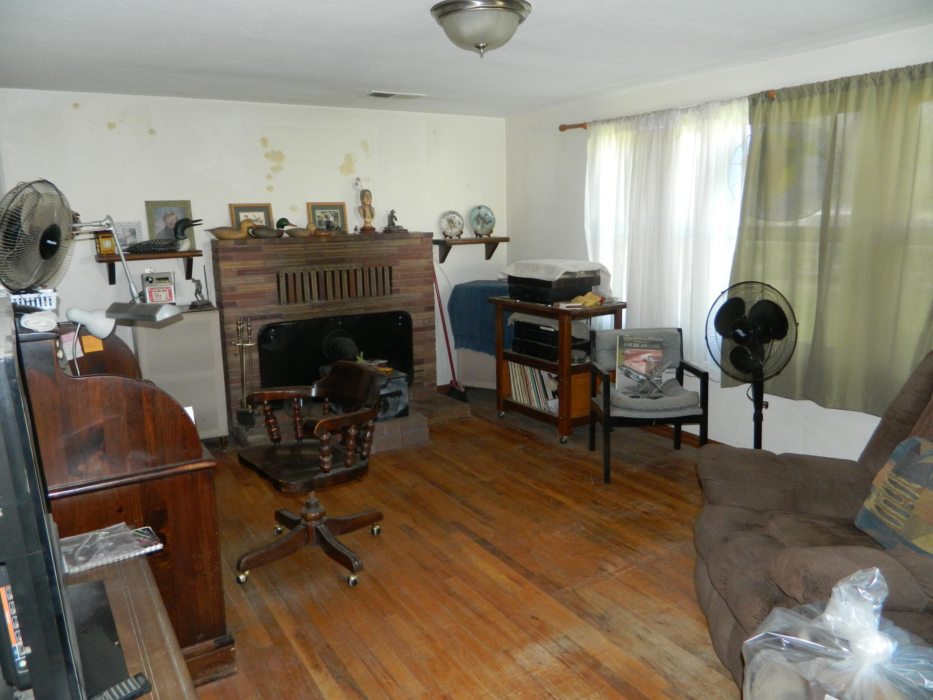 Bureker Place - Residential