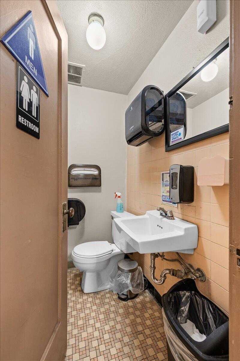 Klamath Falls -Industrial Addition - Commercial Sale