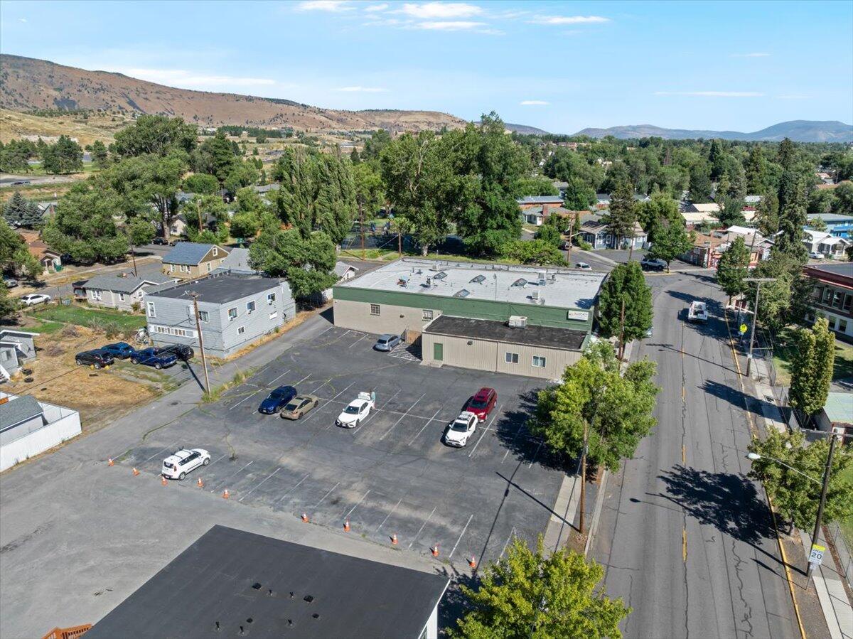 Klamath Falls -Industrial Addition - Commercial Sale