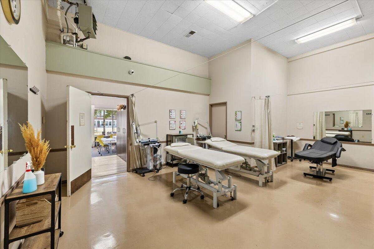 Klamath Falls -Industrial Addition - Commercial Sale