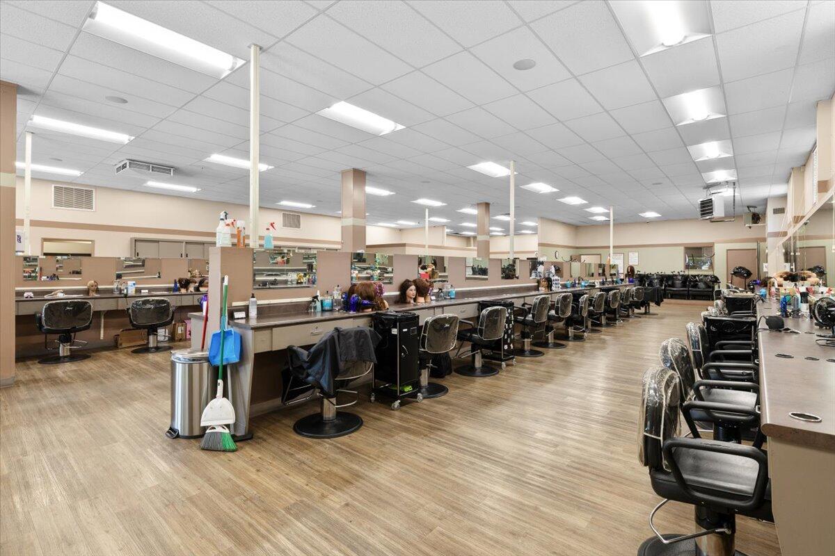 Klamath Falls -Industrial Addition - Commercial Sale