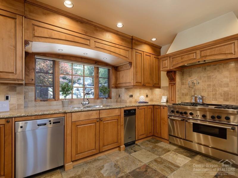 Awbrey Butte - Residential