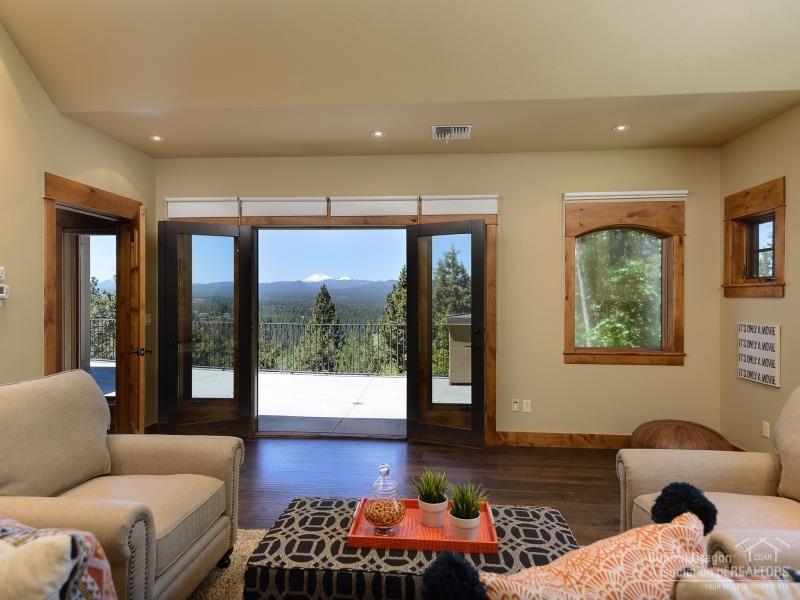 Awbrey Butte - Residential