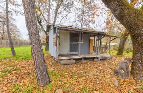 Tiny photo for 835 Ragsdale Road, Trail, OR 97541 (MLS # 220212195)