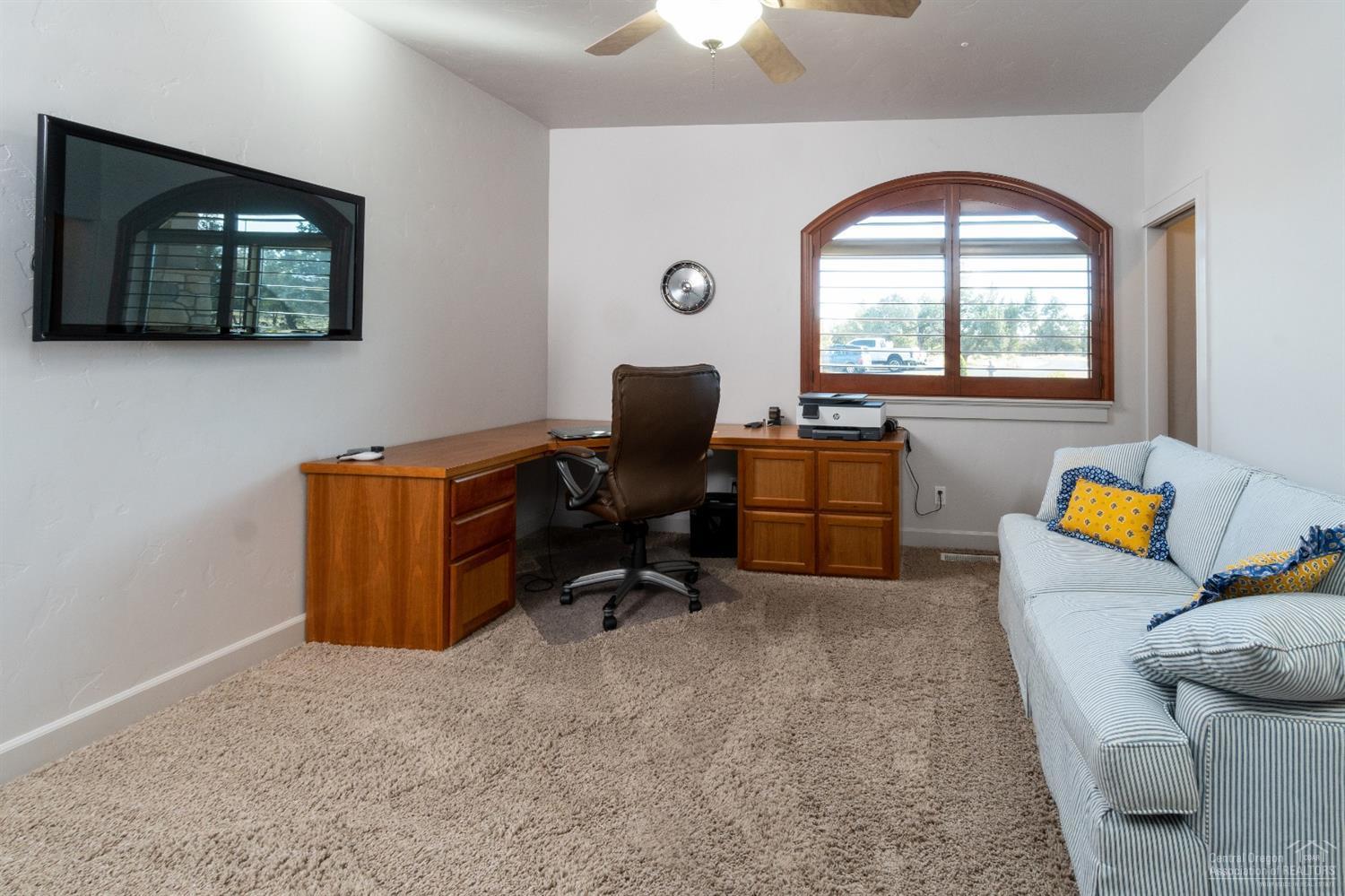 West Powell Butte Es - Residential