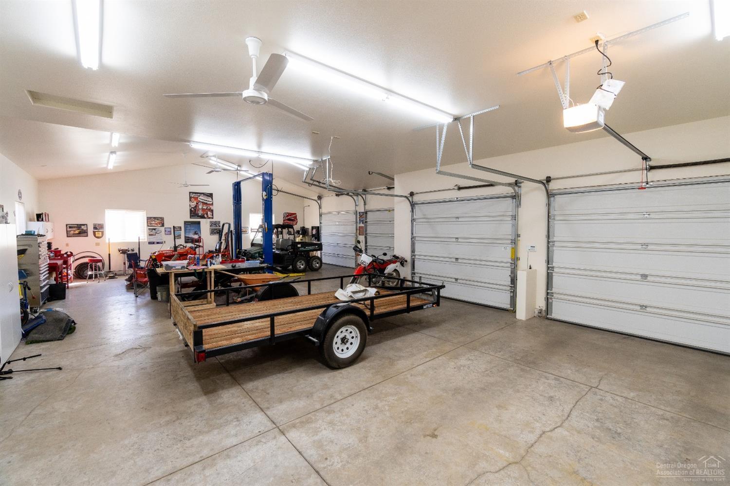 West Powell Butte Es - Residential