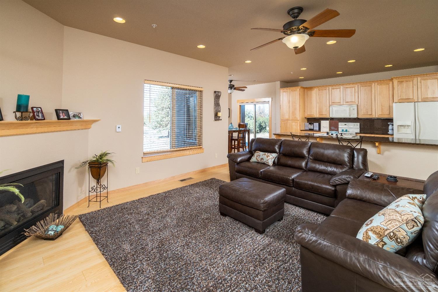 West Powell Butte Es - Residential