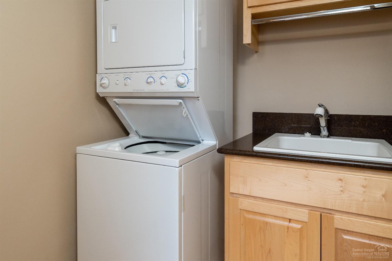 West Powell Butte Es - Residential