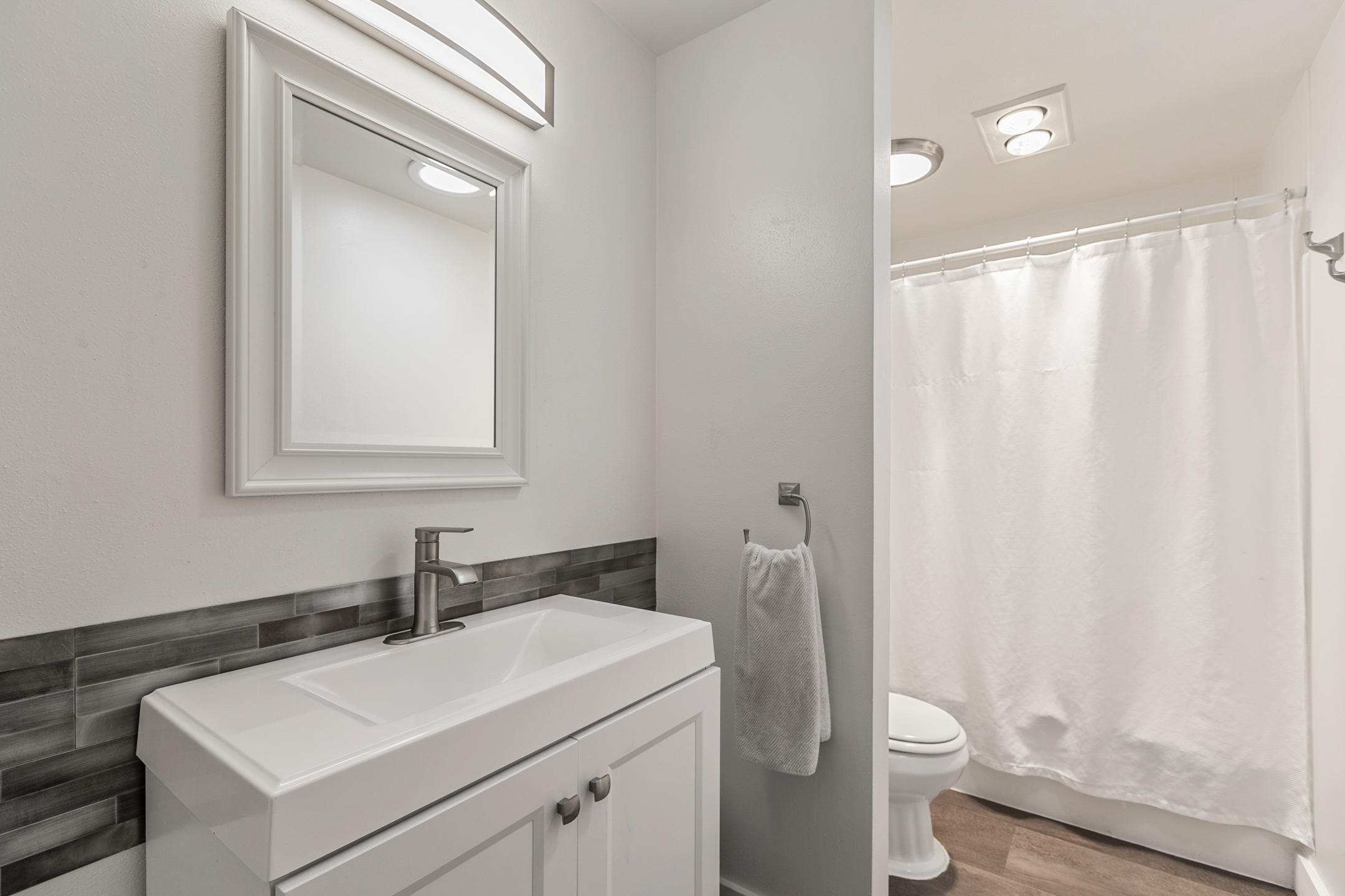 Desert Woods - Residential