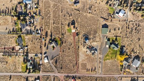 Tiny photo for 65280 94th Street, Bend, OR 97703 (MLS # 220211465)