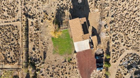 Tiny photo for 65280 94th Street, Bend, OR 97703 (MLS # 220211465)