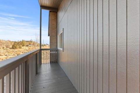 Tiny photo for 65280 94th Street, Bend, OR 97703 (MLS # 220211465)