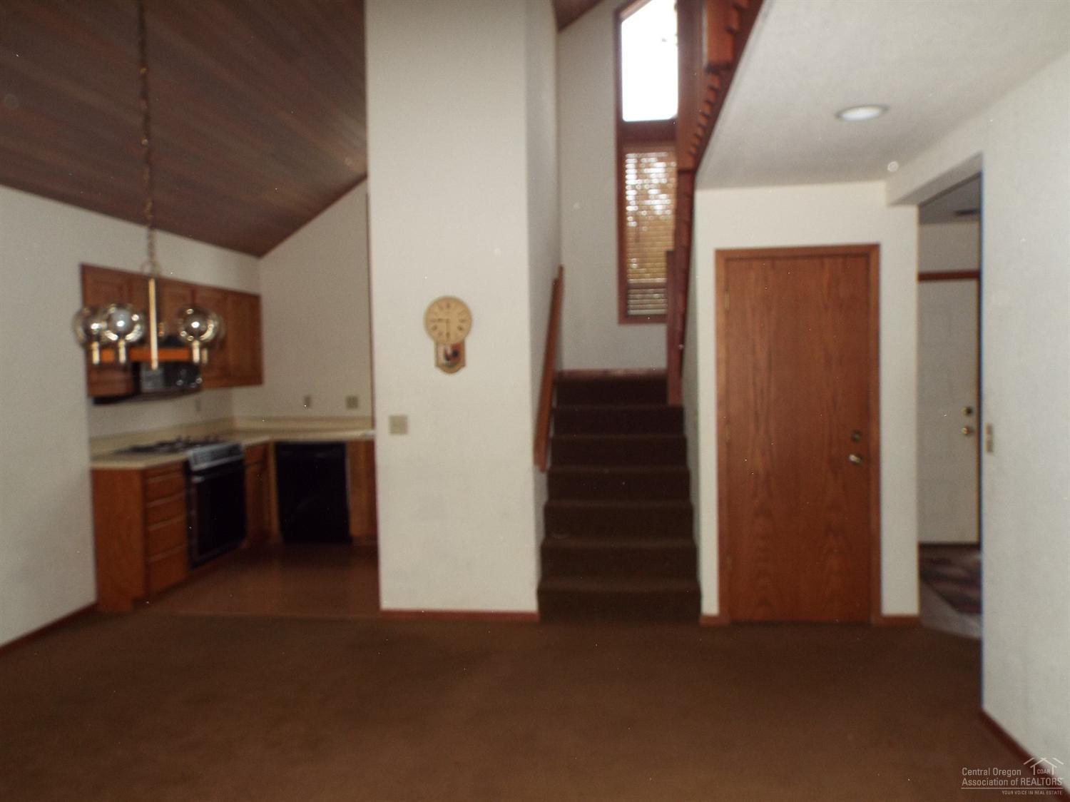 Fairway Crest Village - Residential