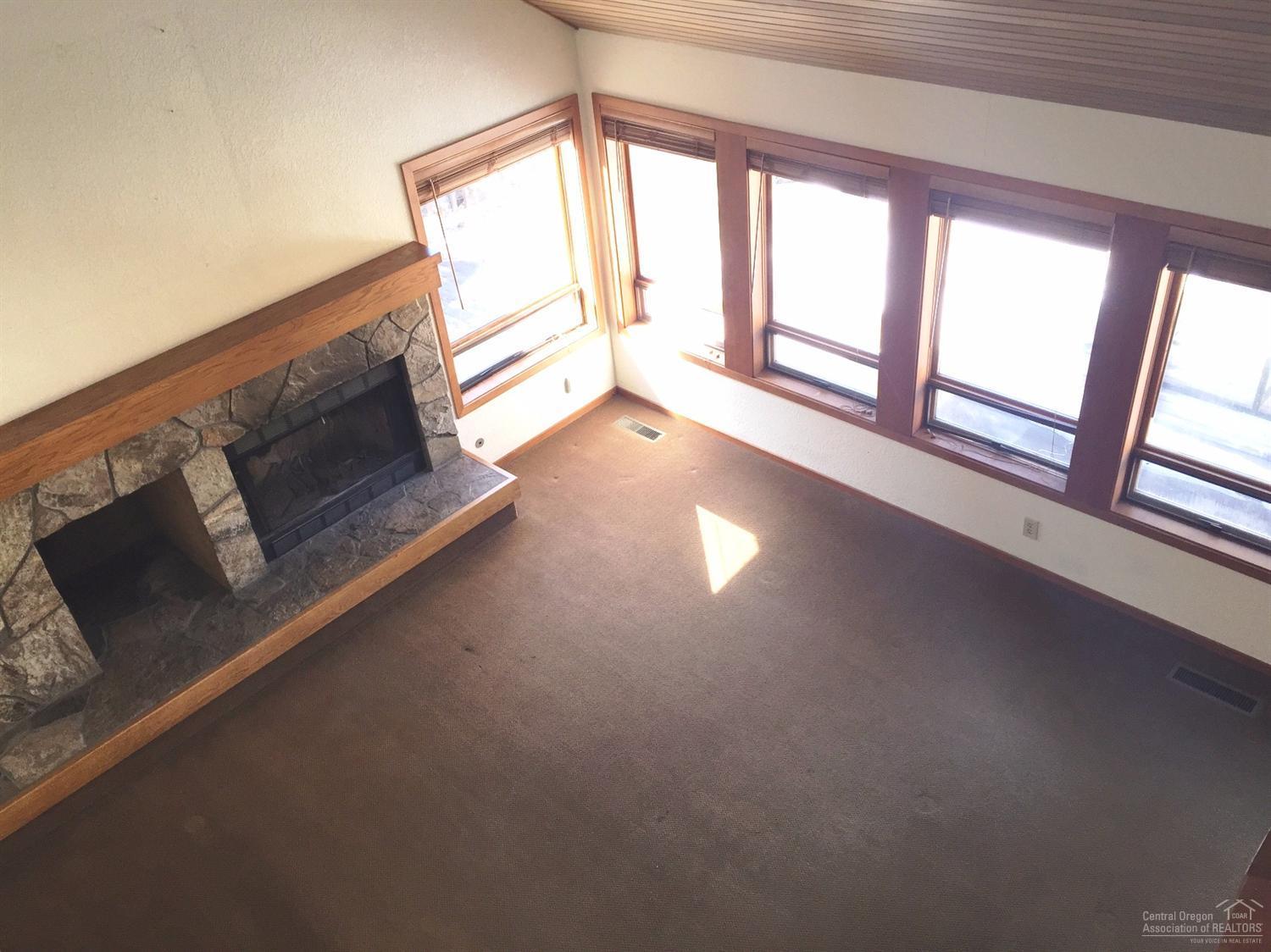 Fairway Crest Village - Residential