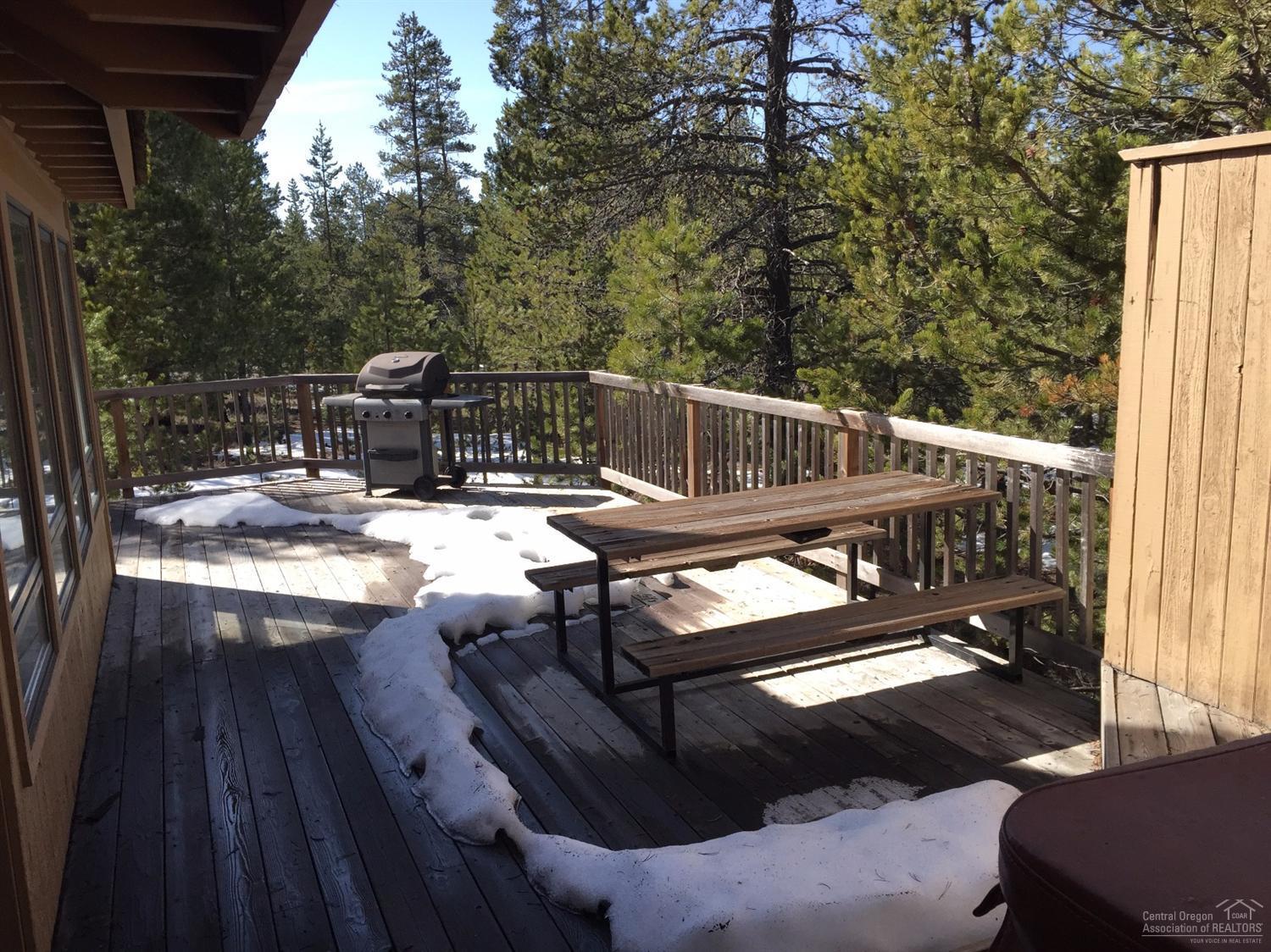 Fairway Crest Village - Residential