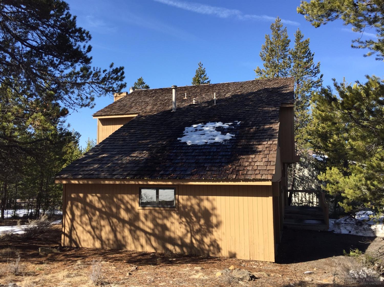 Fairway Crest Village - Residential