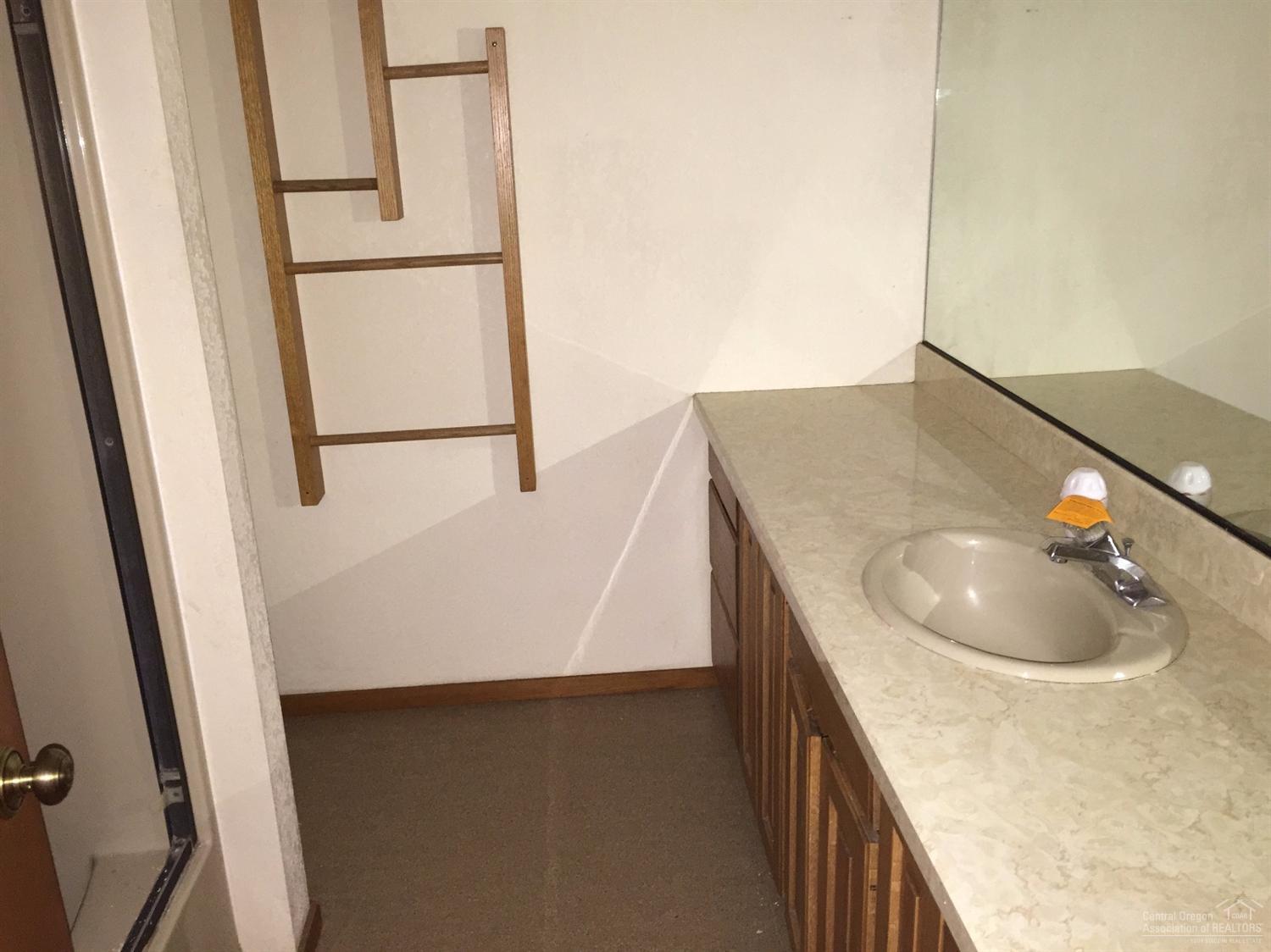 Fairway Crest Village - Residential