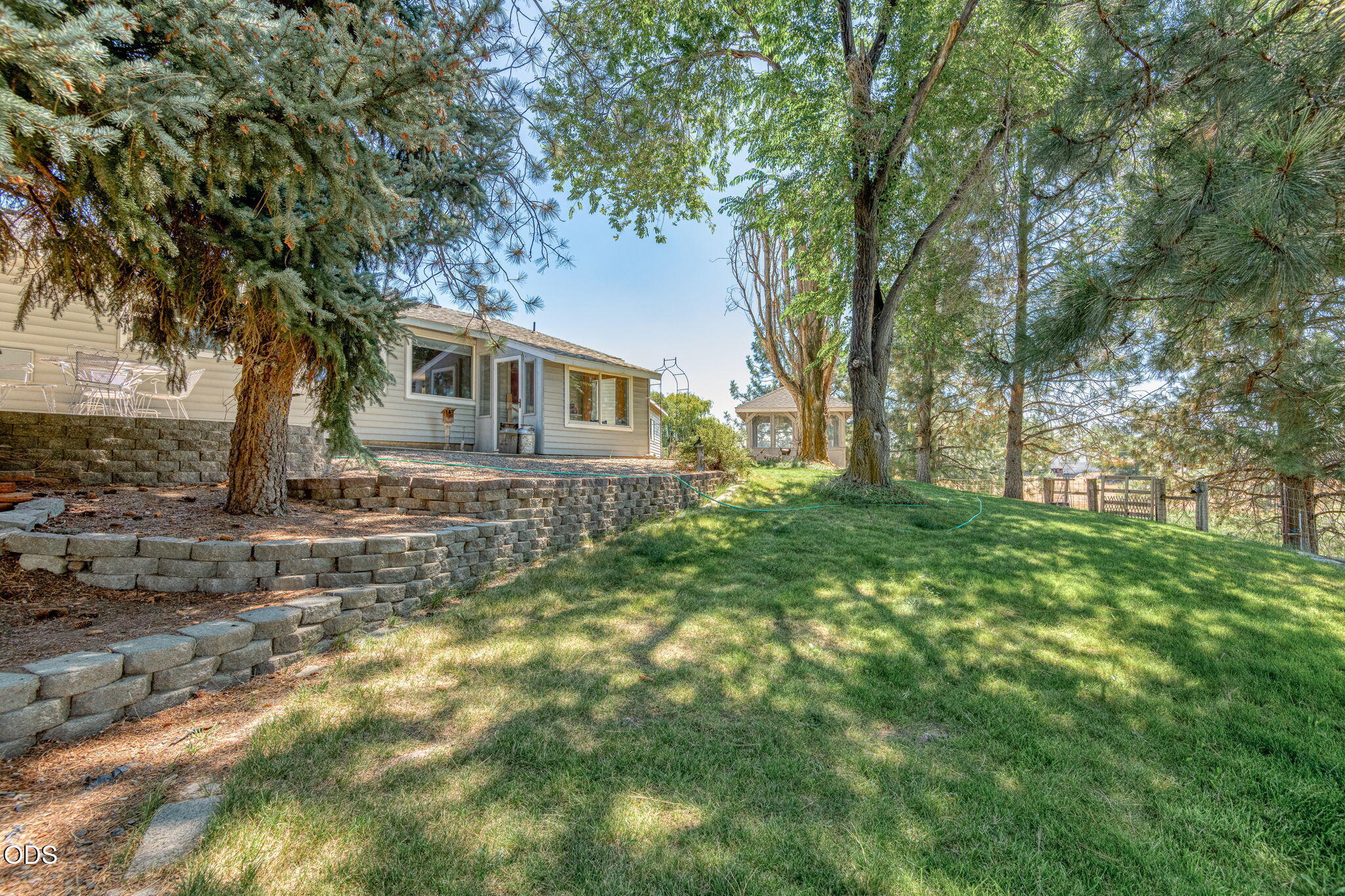 2987 NW West Hills Loop