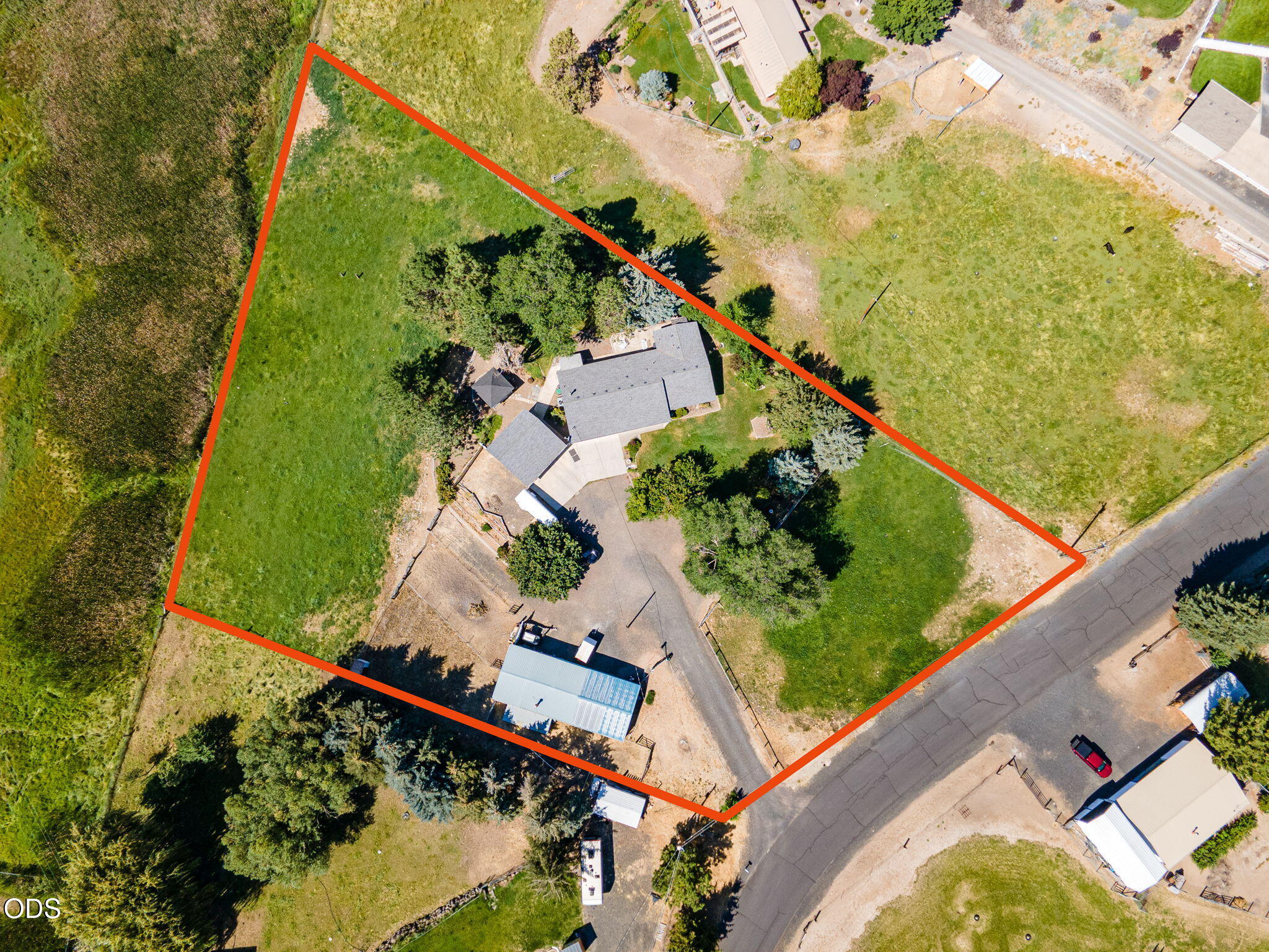 2987 NW West Hills Loop