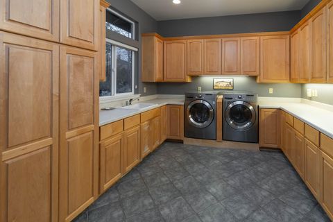 Tiny photo for 6904 SW Joshua Court, Powell Butte, OR 97753 (MLS # 220217805)