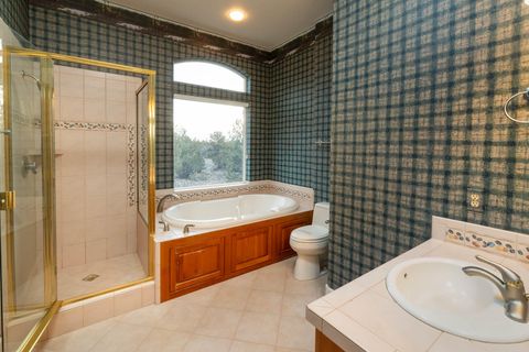 Tiny photo for 6904 SW Joshua Court, Powell Butte, OR 97753 (MLS # 220217805)