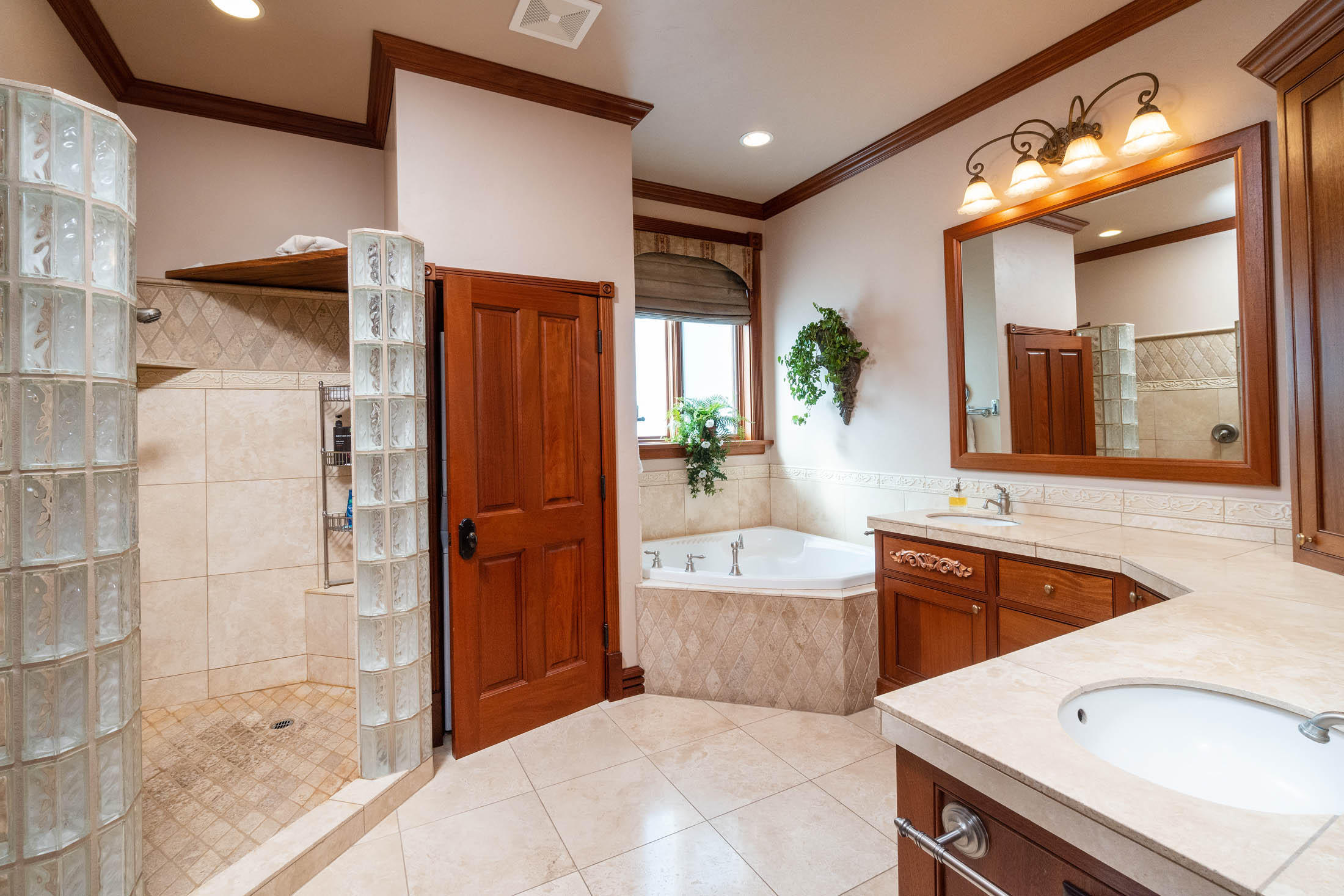 Aspen Lakes Golf Est - Residential