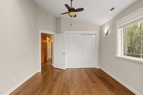 Tiny photo for 7907 Rapp Lane, Talent, OR 97540 (MLS # 220211583)