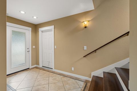 Tiny photo for 7907 Rapp Lane, Talent, OR 97540 (MLS # 220211583)