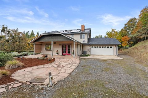 Tiny photo for 7907 Rapp Lane, Talent, OR 97540 (MLS # 220211583)