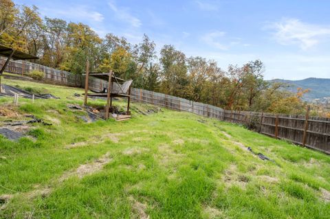 Tiny photo for 7907 Rapp Lane, Talent, OR 97540 (MLS # 220211583)