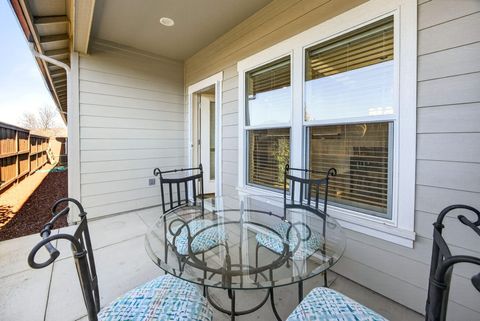 Tiny photo for 436 Cheney Loop, Central Point, OR 97502 (MLS # 220214066)