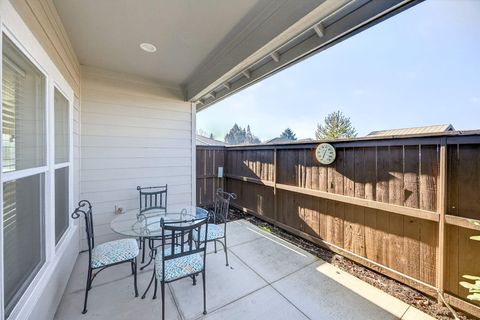 Tiny photo for 436 Cheney Loop, Central Point, OR 97502 (MLS # 220214066)