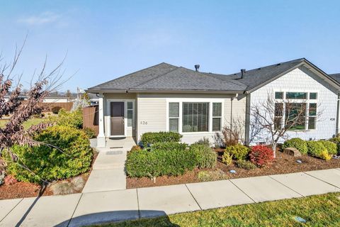 Tiny photo for 436 Cheney Loop, Central Point, OR 97502 (MLS # 220214066)