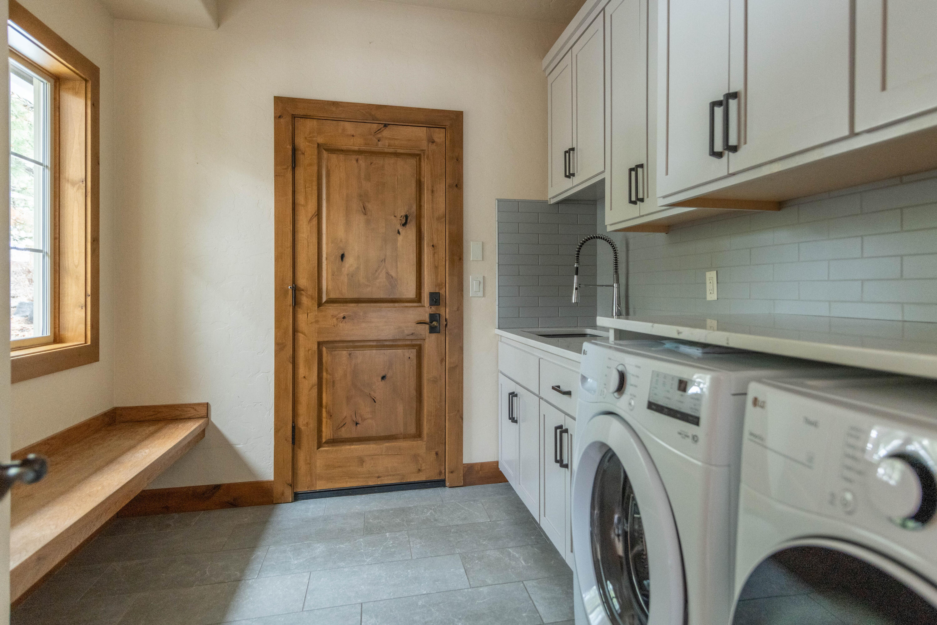 Skyliner Summit - Residential