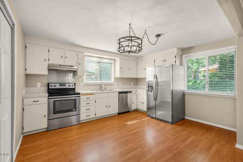 Tiny photo for 1245 SE Germond Avenue, Roseburg, OR 97470 (MLS # 220222614)