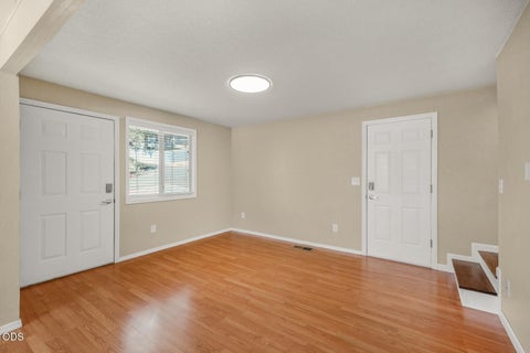 Tiny photo for 1245 SE Germond Avenue, Roseburg, OR 97470 (MLS # 220222614)