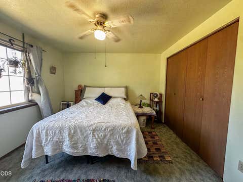 Tiny photo for 3037 Juniper Place, Malin, OR 97632 (MLS # 220226630)