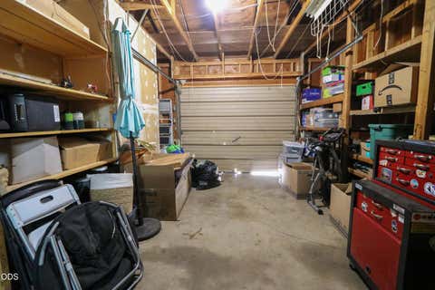 Tiny photo for 3037 Juniper Place, Malin, OR 97632 (MLS # 220226630)