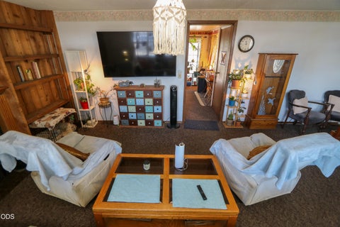 Tiny photo for 3037 Juniper Place, Malin, OR 97632 (MLS # 220226630)